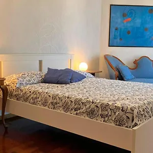 By Fh Napoli