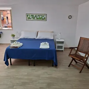 Salvatore Tommasi 43 Centro Storico Napoli